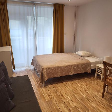 Pokoje Goscinne Przy Ogrodzie Staromiejskim Wroclaw Dış mekan fotoğraf