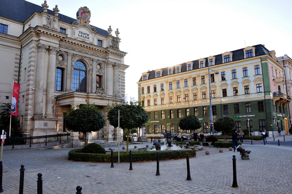 Pokoje Goscinne Przy Ogrodzie Staromiejskim Wroclaw Dış mekan fotoğraf